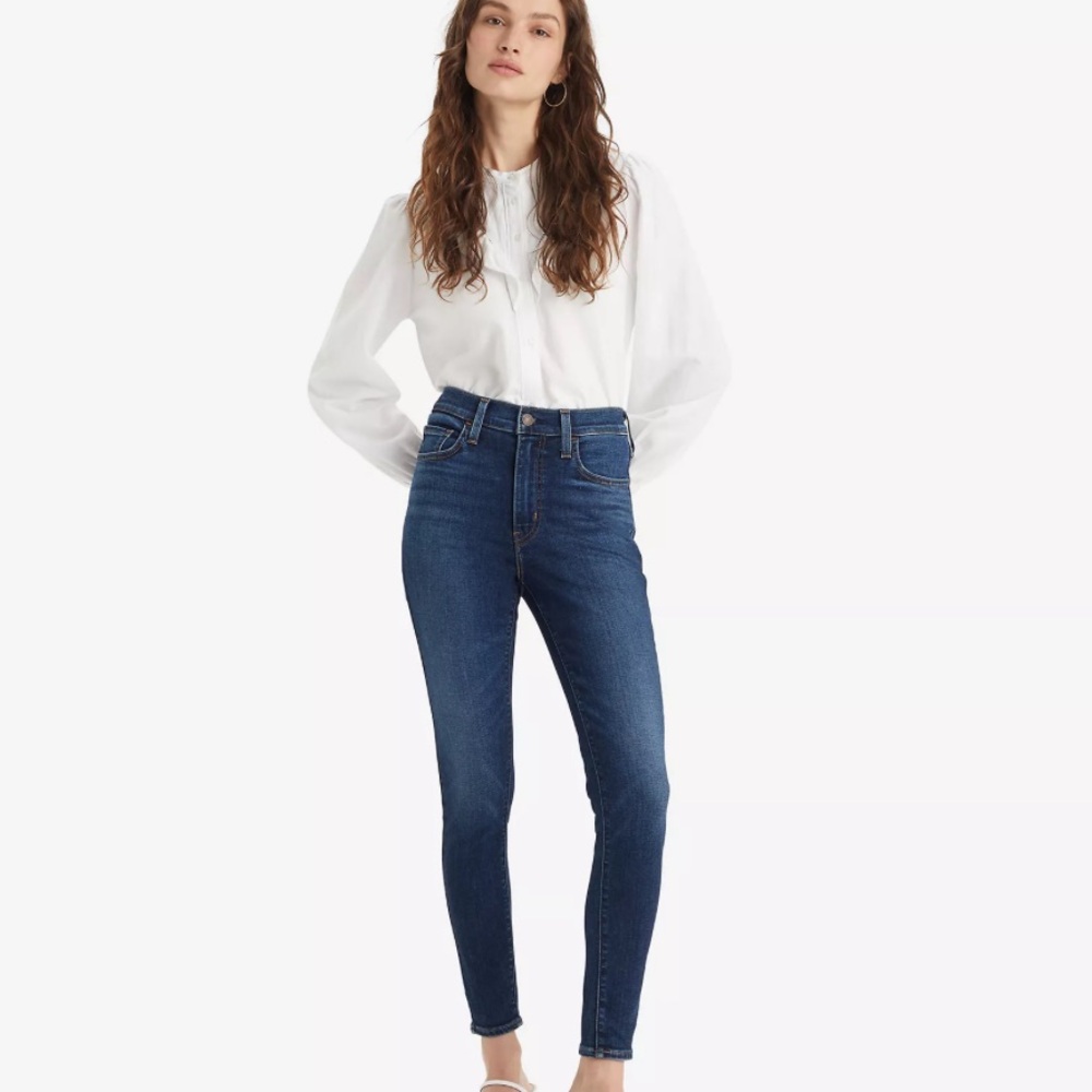 Levi’s 720 HIGH RISE SUPER SKINNY WOMEN'S JEANS size 27